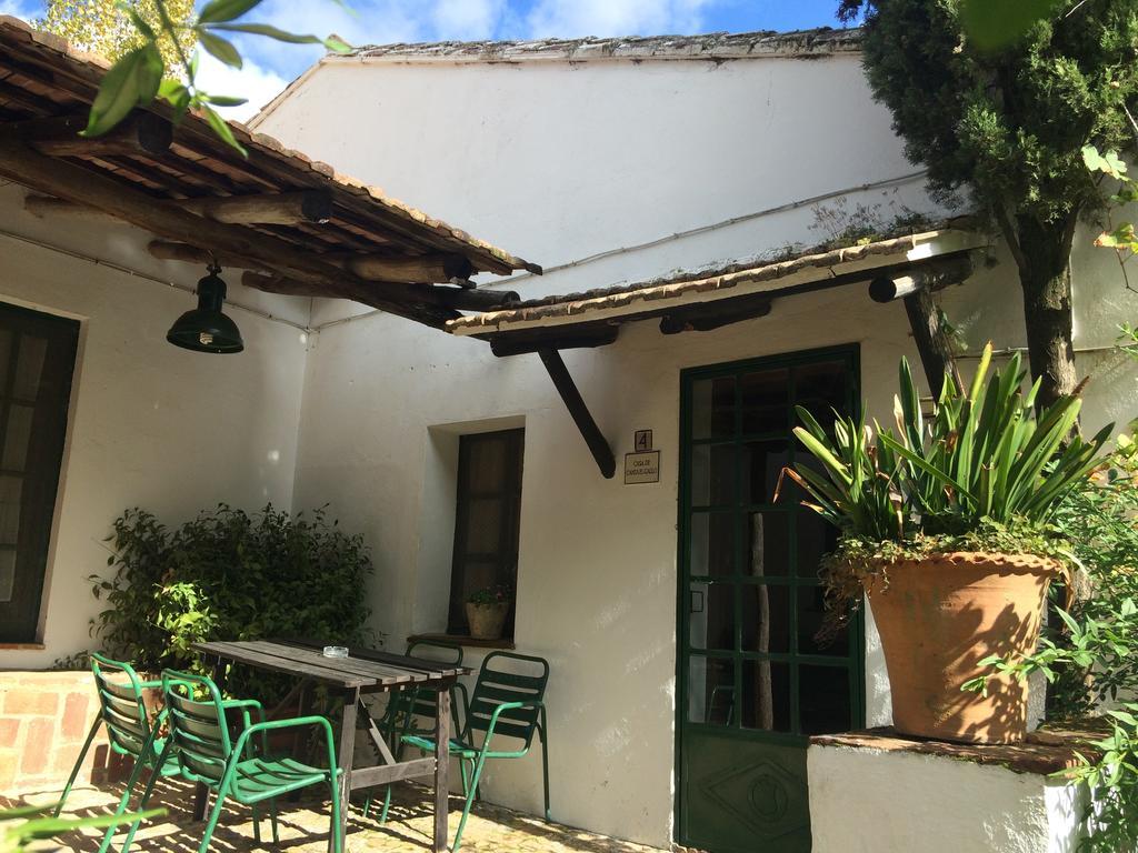 Cortijo El Berrocal Guest House กาซาญา เดลา เซียร์รา ภายนอก รูปภาพ