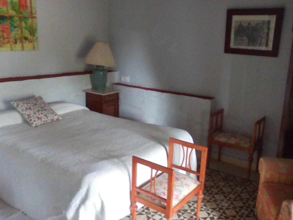 Cortijo El Berrocal Guest House กาซาญา เดลา เซียร์รา ภายนอก รูปภาพ