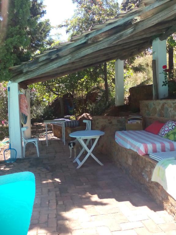 Cortijo El Berrocal Guest House กาซาญา เดลา เซียร์รา ภายนอก รูปภาพ